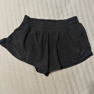 lululemon hotty hot shorts black size 2